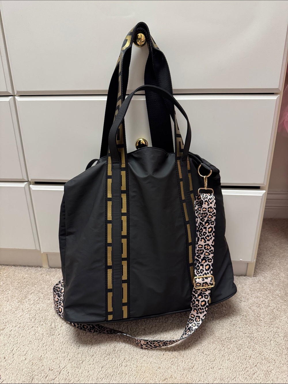 Versace Parfums Black & Gold Logo Bag - Picture 3 of 8